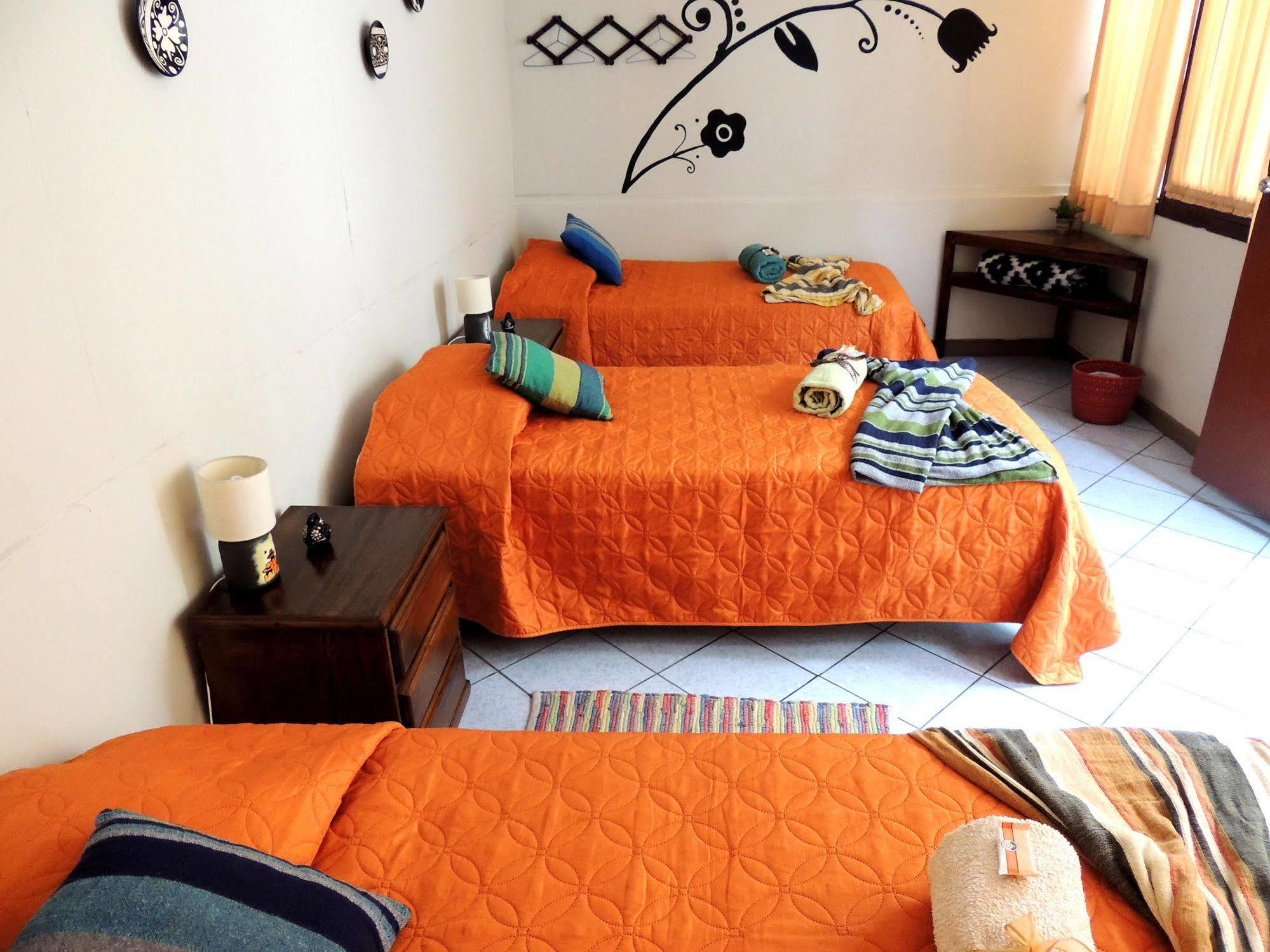 Pier 242 Miraflores B&B Лима Экстерьер фото